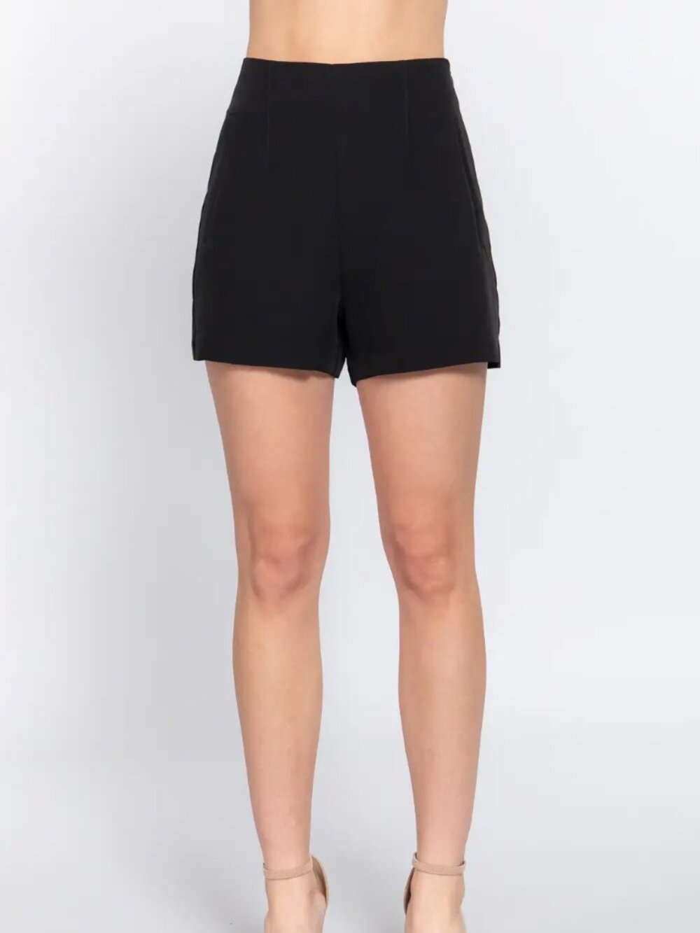 ACTIVE USA| High Waist Pin Tuck Shorts | NWT | SML